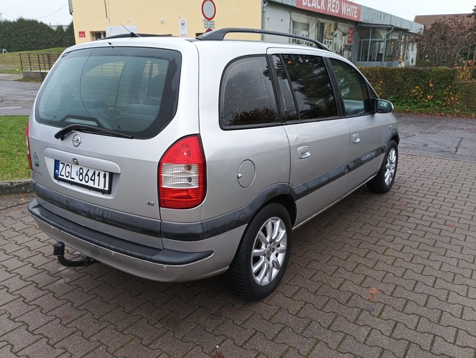 Sprzedam Opla Zafira 7 osobowy