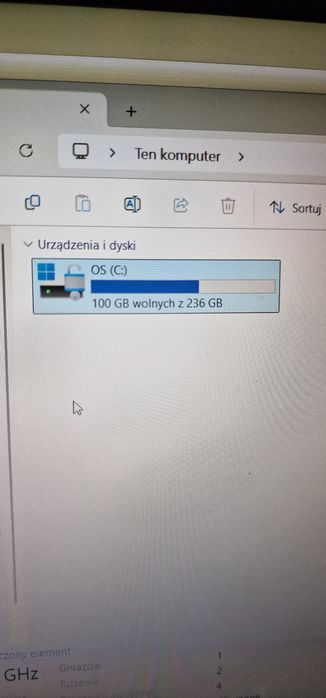 Laptop asus i3-11gen/16gb/256ssd/w11