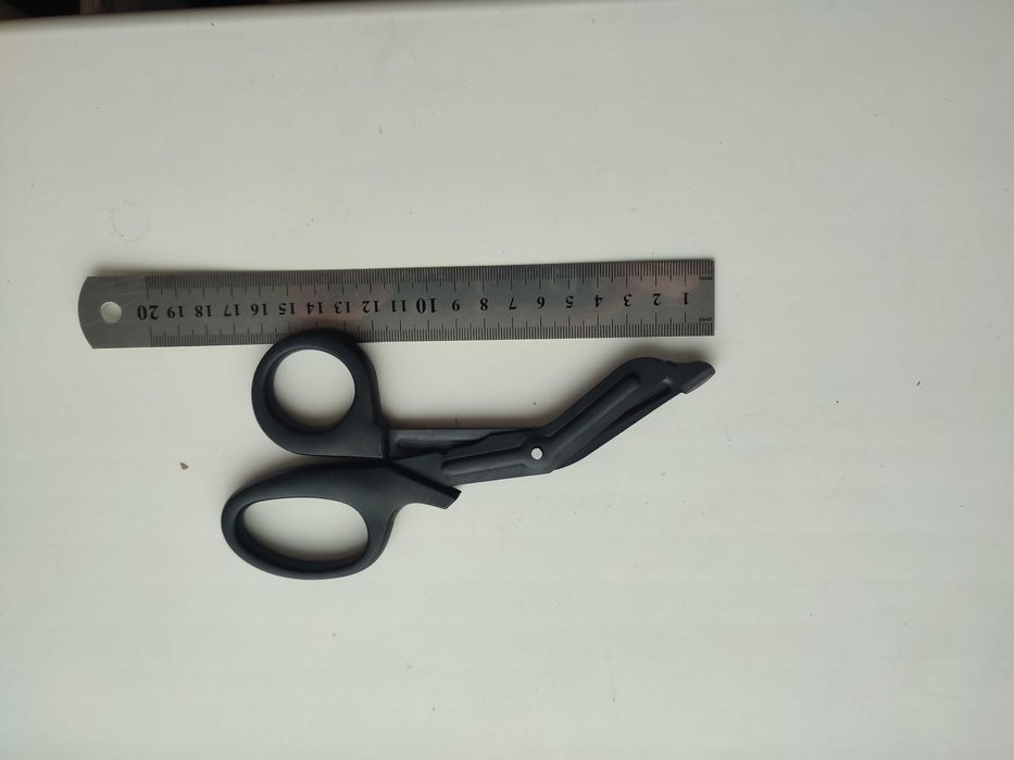 Ножницы тактические медицинские