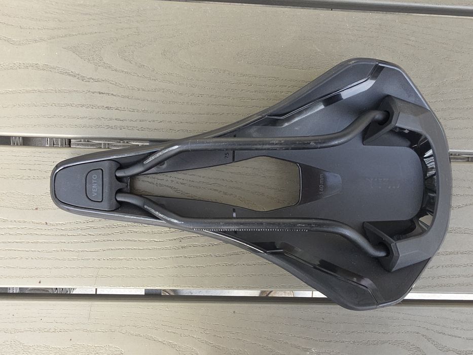 Siodełko Fizik Argo Vento R5, 140mm