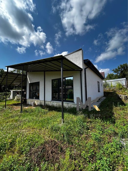 Будинок на 6 сотках біля лісу в с. Петрушки!