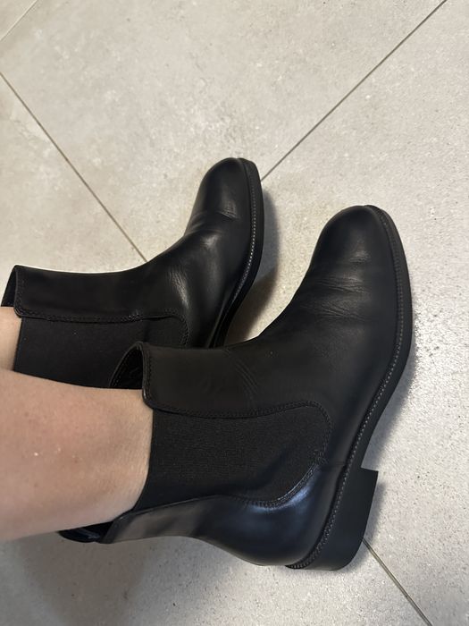 Damskie botki Massimo Dutti Flat Chelsea Boots, r.42, bdb