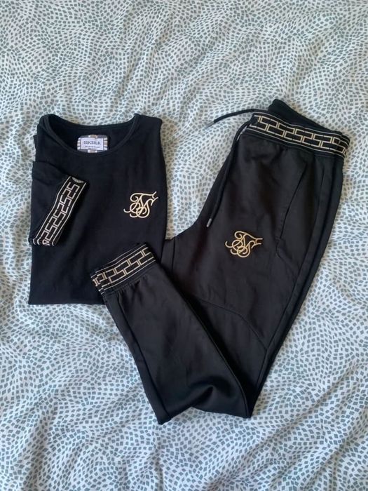 Roupa siksilk tamanho M