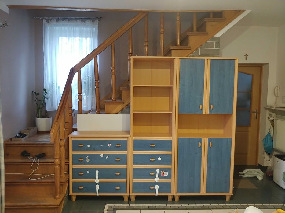 Meble -  zadbane plus biurko