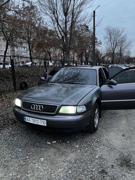 Audi a8 d2 1996 3.7 бензин