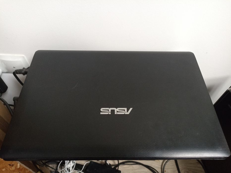 Laptop Asus X54H Intel Core i3 4GB RAM Windows