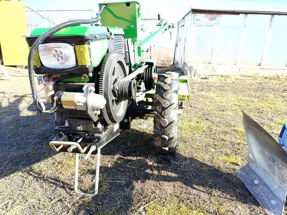 Мотоблок МБ 1010ДЕ