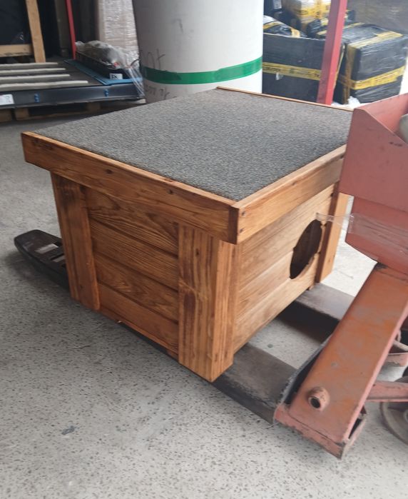 Будинок для котів