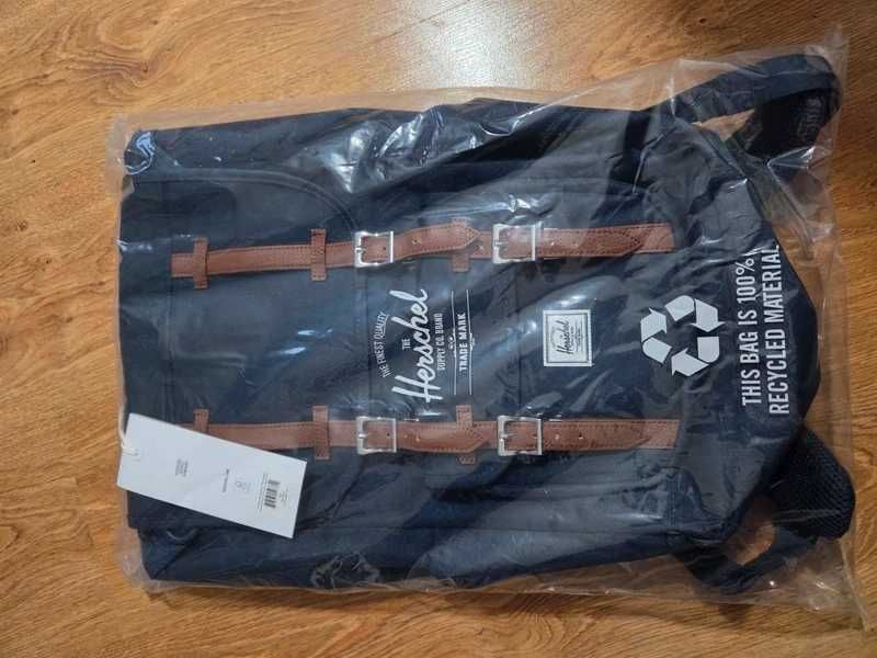 Plecak Herschel Little America Mid Volume
