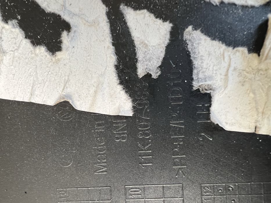 Бампер задний голый левый Volkswagen ID.4 2023 синий