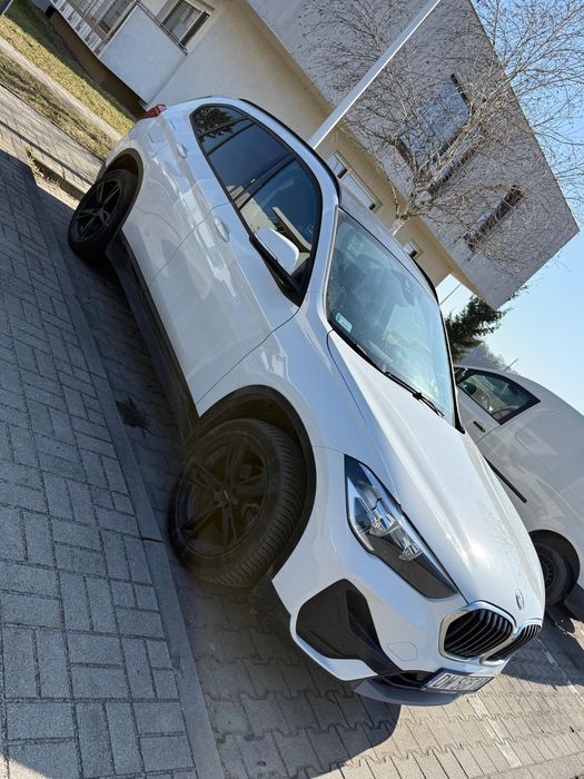 BMW X1 1.8 sdrive benzyna F48