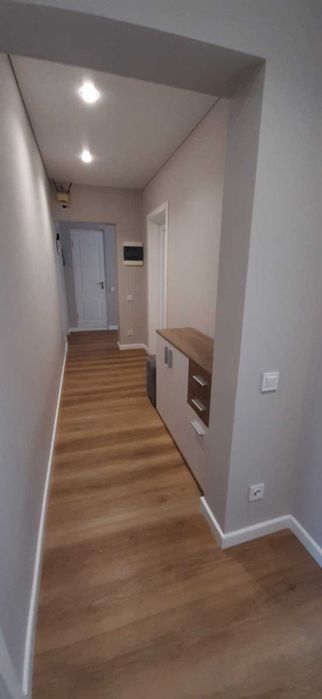 3-кімнатна квартира 74 м² з євроремонтом . Район 1-ї міської лікарні
