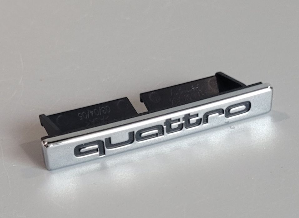 Emblemat Audi Quattro
