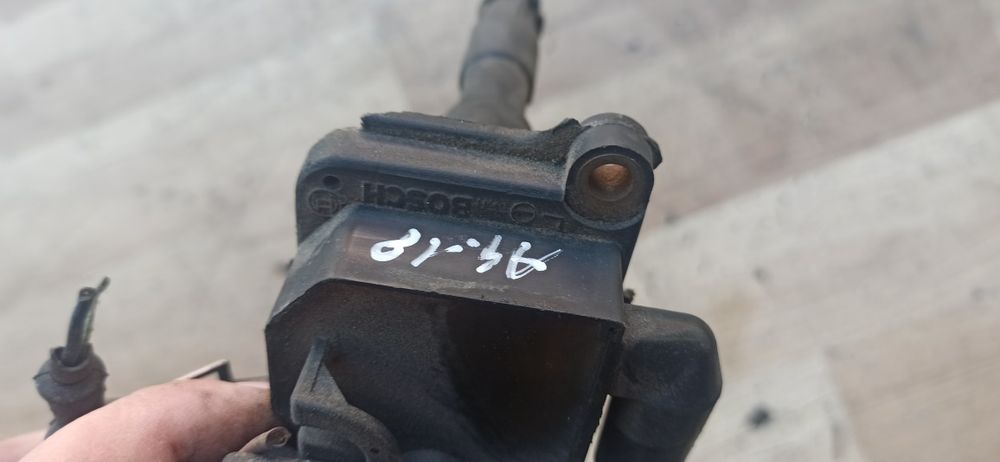 Катушка запалювання Audi A4 A6 1.8 Passat B5 зажигания