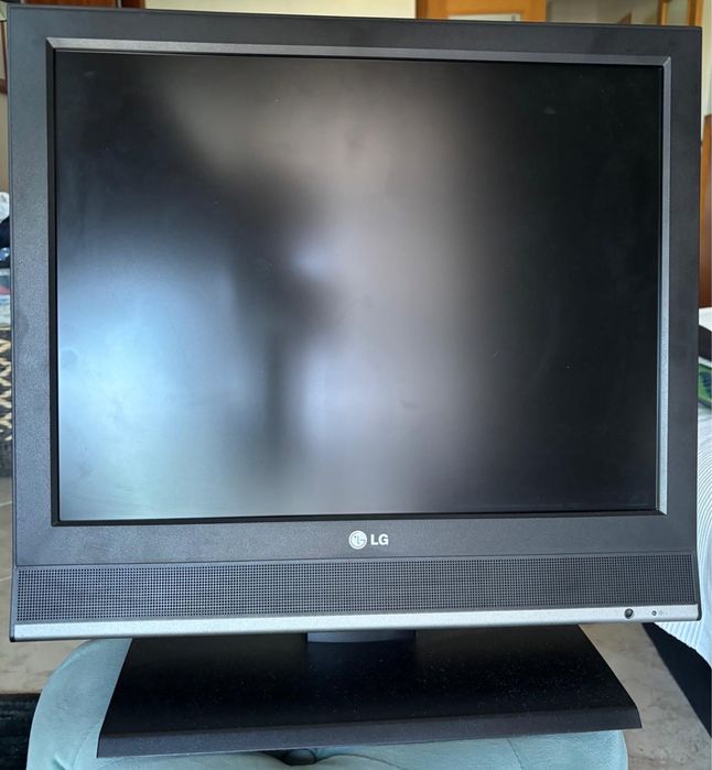 Televisor LG antigo