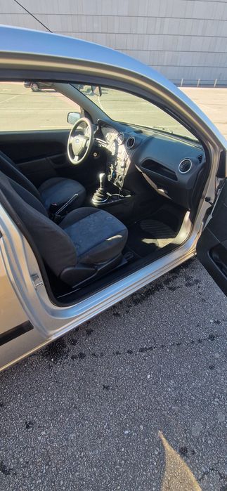 Ford fiesta 2006