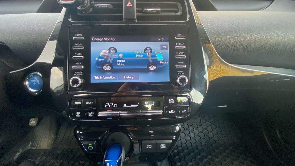 Toyota Prius Hybrid 2020 AWD 4x4