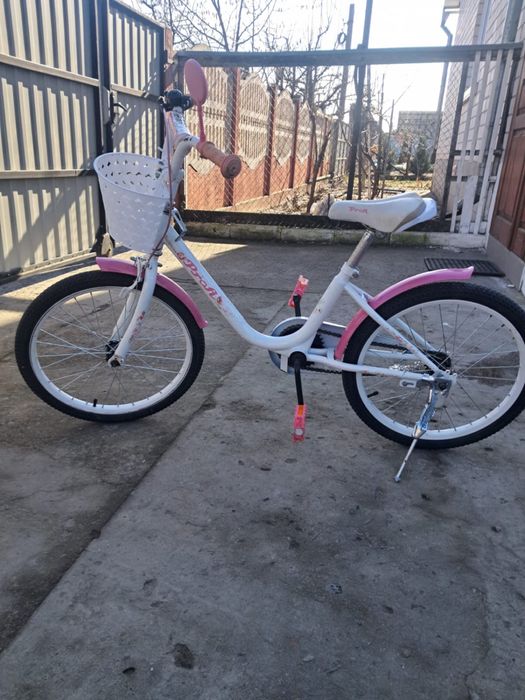 Велосипед для дівчинки