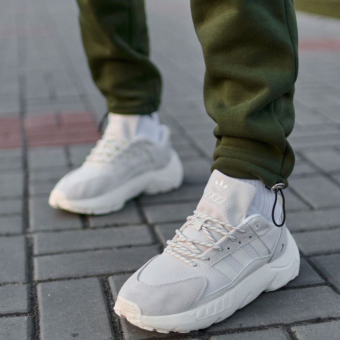 Adidas ZX 22 Boost Beige