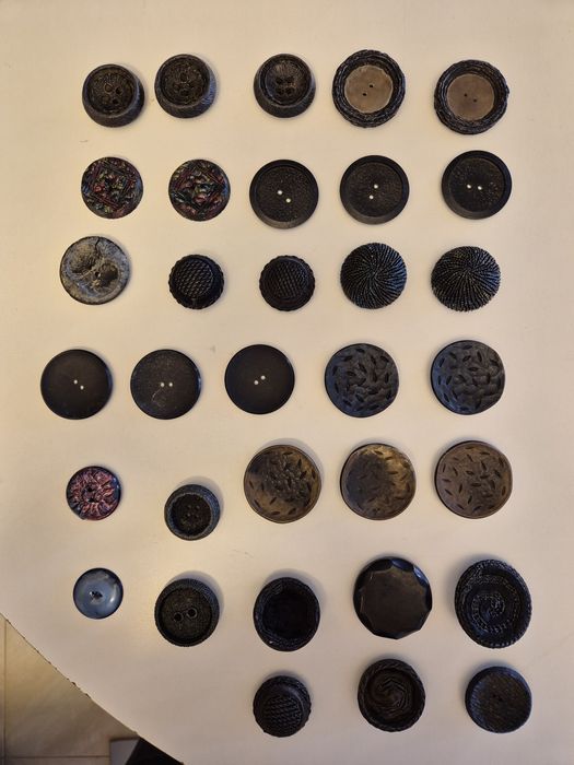 Botões antigos costura