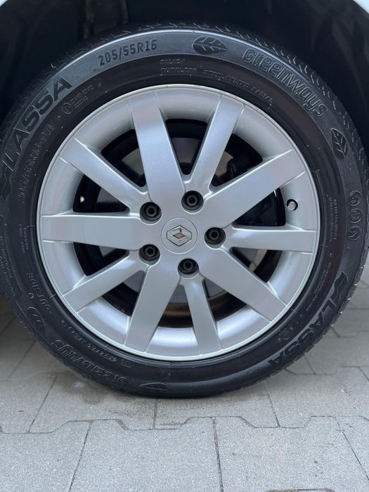 Renault Laguna 2010 VIN VF1KT1R0643900521 фото оголошення 8 з 22