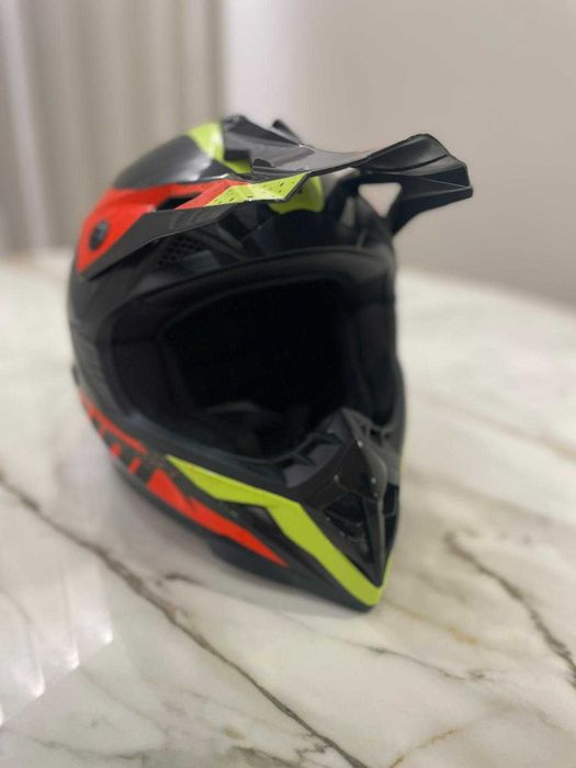 Capacete Motocross/Enduro SHOT, Como Novo