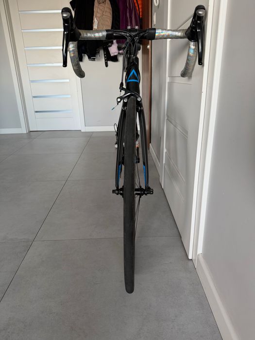 Rower szosowy Fuji SL 3.3, full carbon, czarny mat, Shimano 105, rozmiar 52