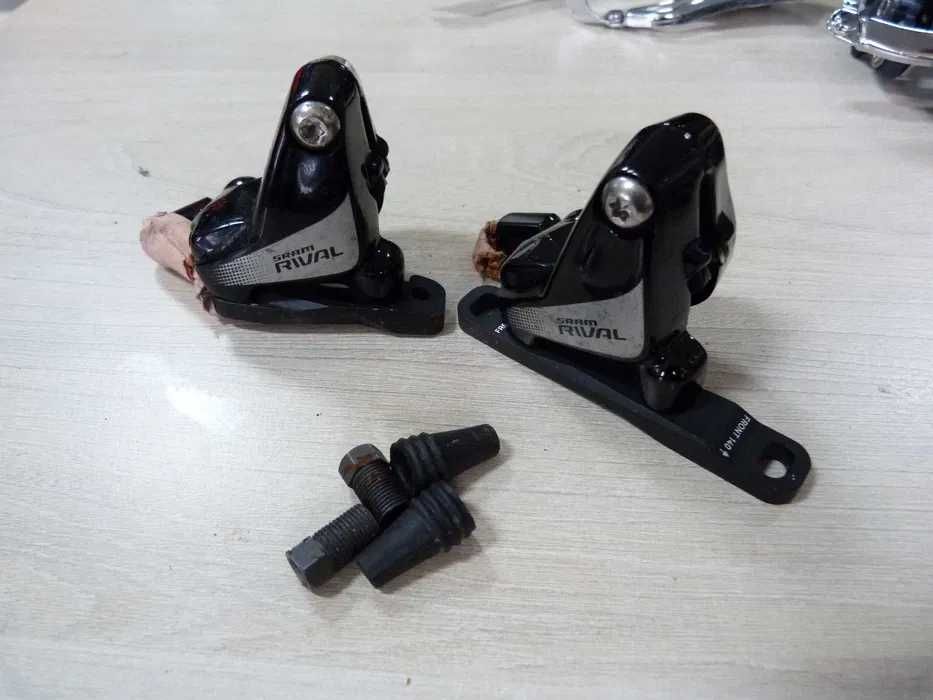 2 x SRAM Rival 22 hydro r Cyclocross 2 zaciski FLAT MOUNT