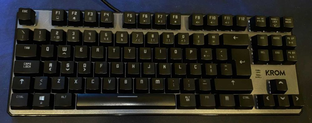 Teclado Mecânico KROM Kernel TKL PT-PT