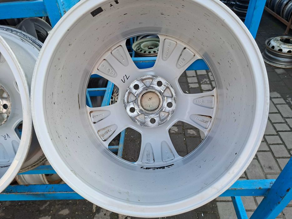 Оригінальні диски Audi 5/112 R17 7,5J ET56 8PO 601 025C.