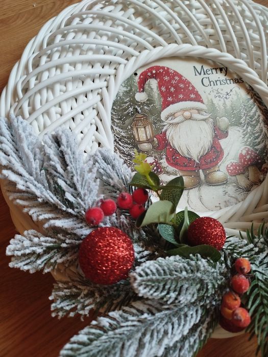 Різдвяний вінок на двері ротанг