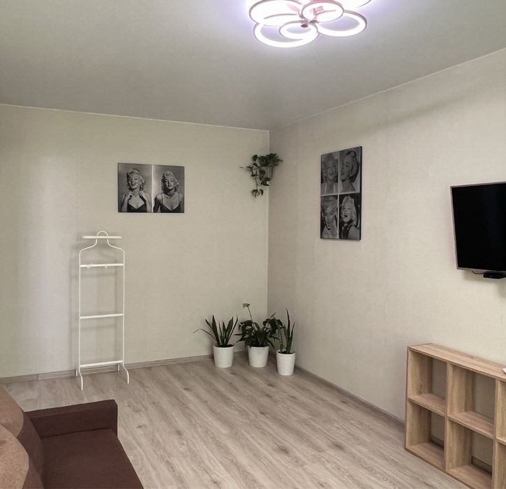 Подобово оренда 1 кім квартира  в м. Буча