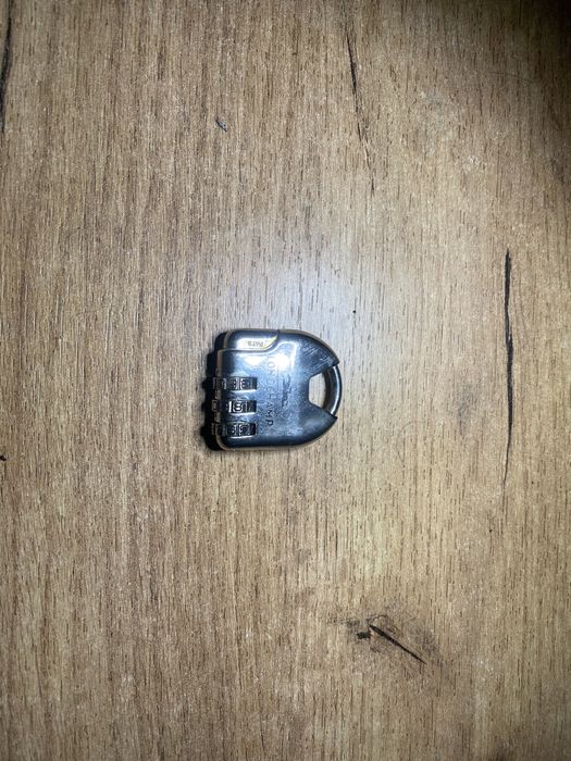 Продам кодовый  замок