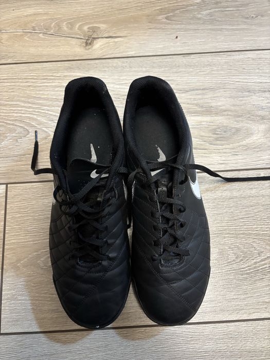 Футбольні бутси(сороконіжки) nike