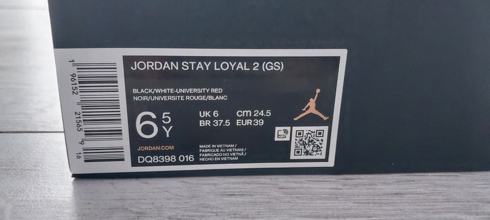Buty Jordan Air Stay Loyal2  rozm. 39