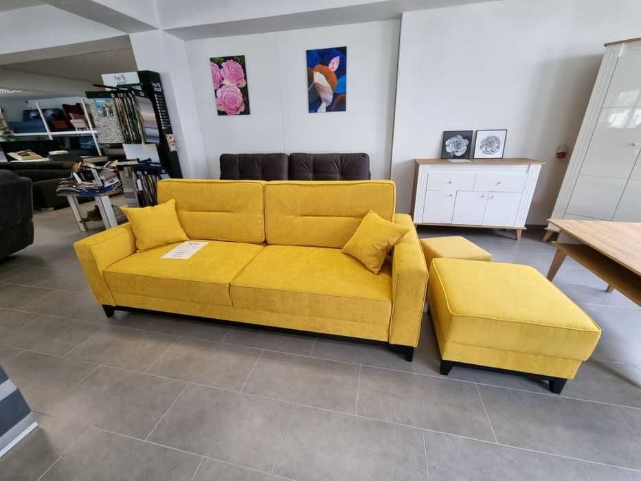 Rozkładana sofa w stylu retro z funkcja spania