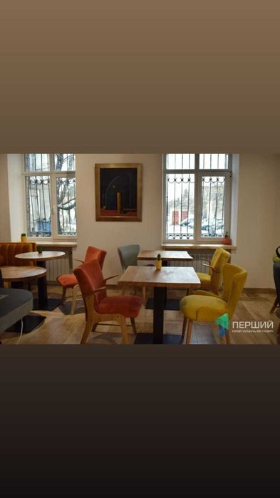 Меблі для кафе  ресторанів та барів