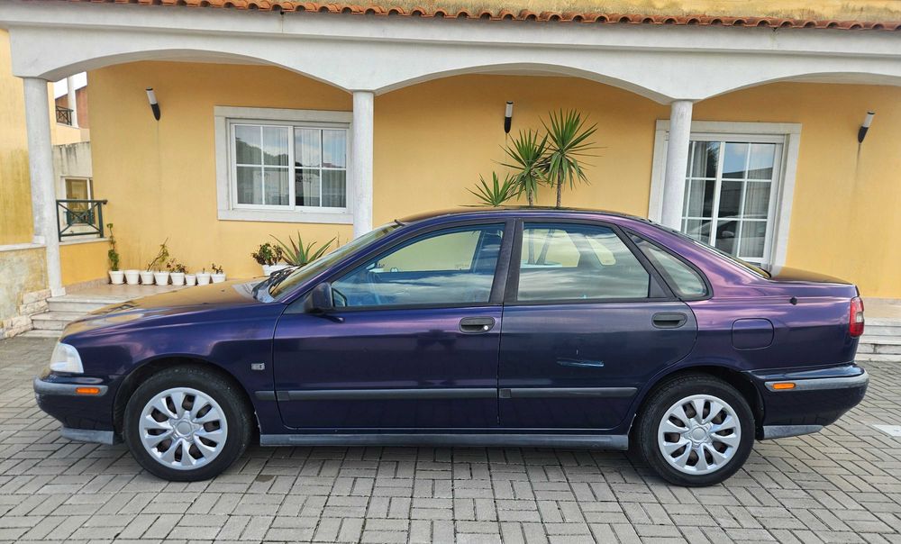 Volvo S40 1.9 D - Diesel