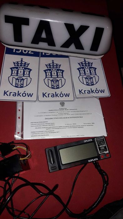 Taksometr Cezar z legalizacją lampą taxi i naklejkami na magnesie