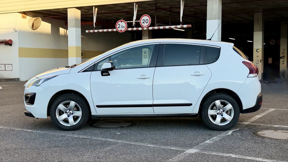 Peugeot 3008 BlueHdi 1.6 120cv Style