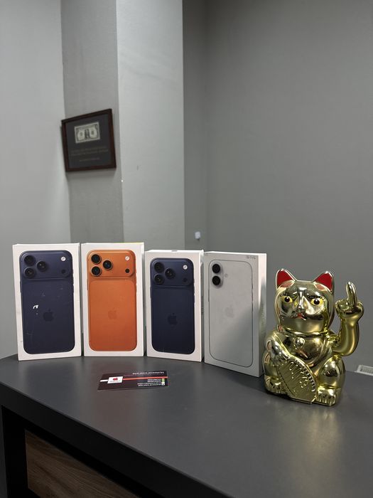 iPhone 17 Pro 256/512/1TB/2TB Deep Blue/Cosmic Orange/Silver
