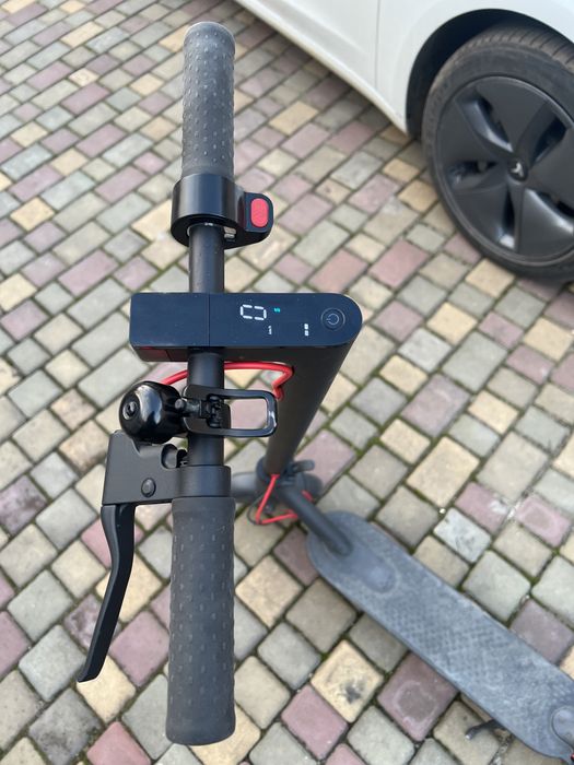 Орігінал электросамокат xiaomi pro 2 м365 ксяоми s1 гарний стан