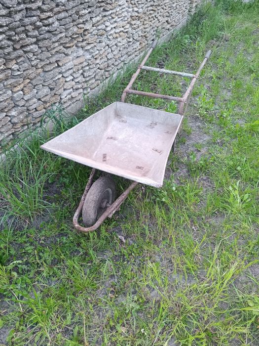 Тачка міцна та надійна