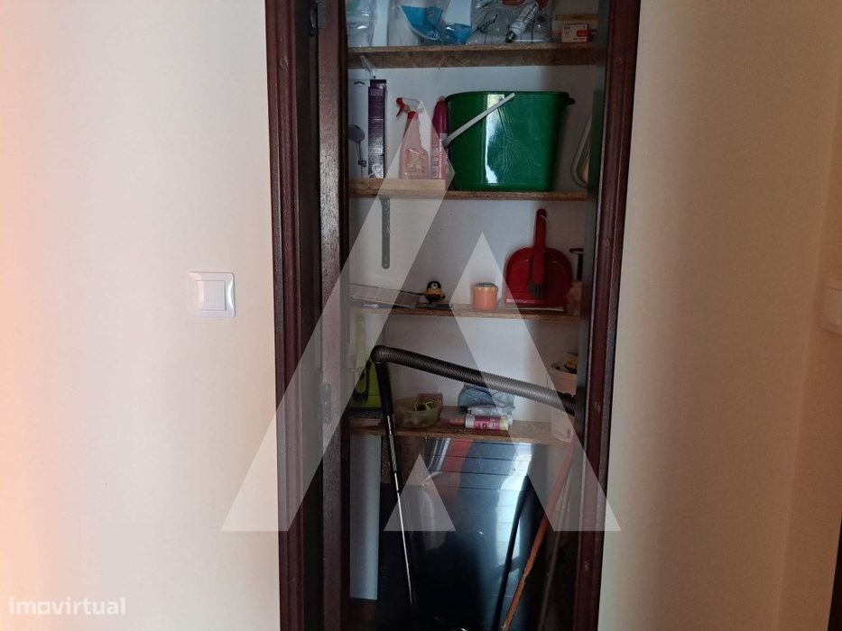 Apartamento T2 com terraço no Bairro do Liceu