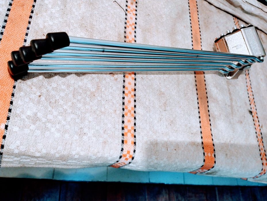 Держатели тремпелей поворотный выдвижные фурнитура ручки