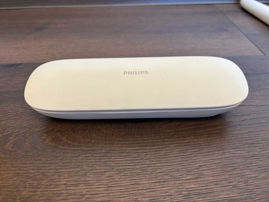 Etui z ładowarką Philips TCA1001 do szczoteczki Sonicare Diamond Clean