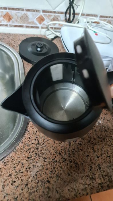 Cafeteira electrica com muito pouco uso