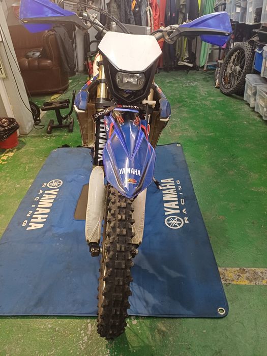 Yamaha WR450F - 2017 (matriculada, start,luzes)