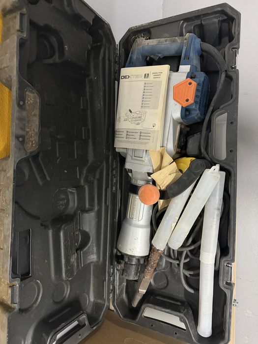 Martelo Demolidor Dexter 1700W 60J + Mala e Acessórios