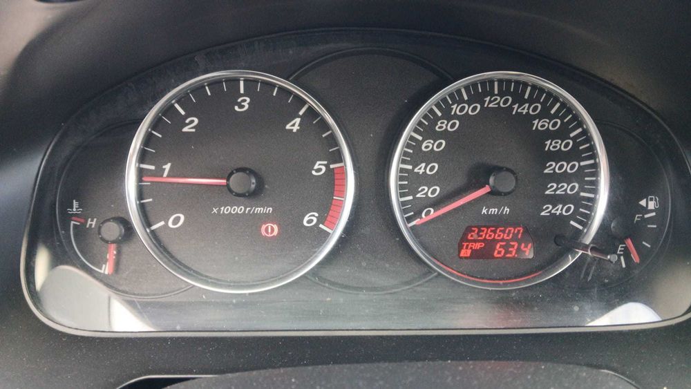 Mazda 6 motor 2.0 Diesel com 136cv – Ano 2005